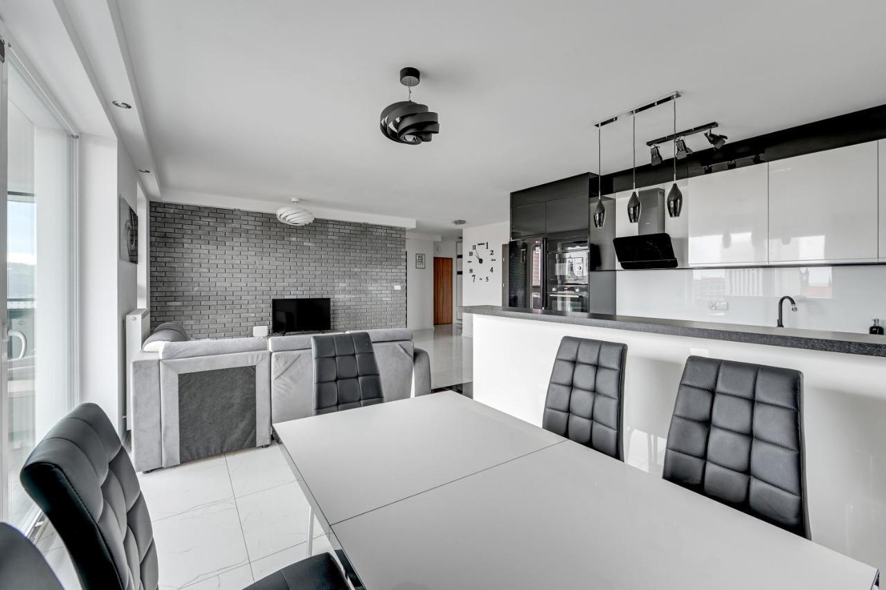 Grand Apartments - Luxury Apartment On The 11Th Floor With A View Of The Old Town Gdańsk Eksteriør billede